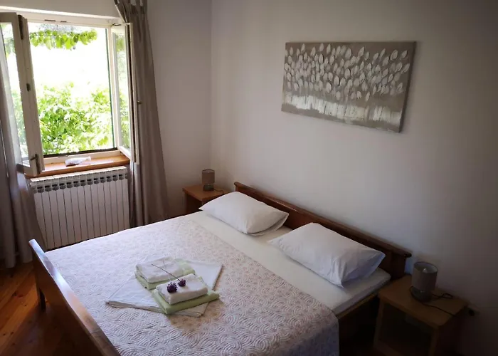 Apartment La