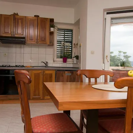 Appartement La Neviđane