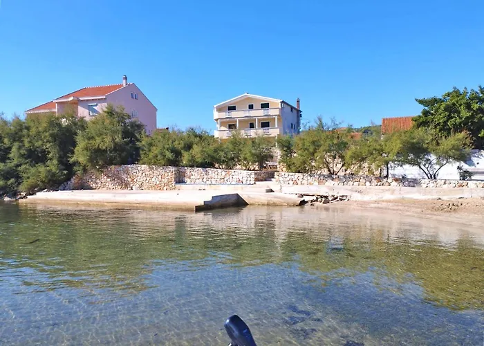 La Apartman Nevidane